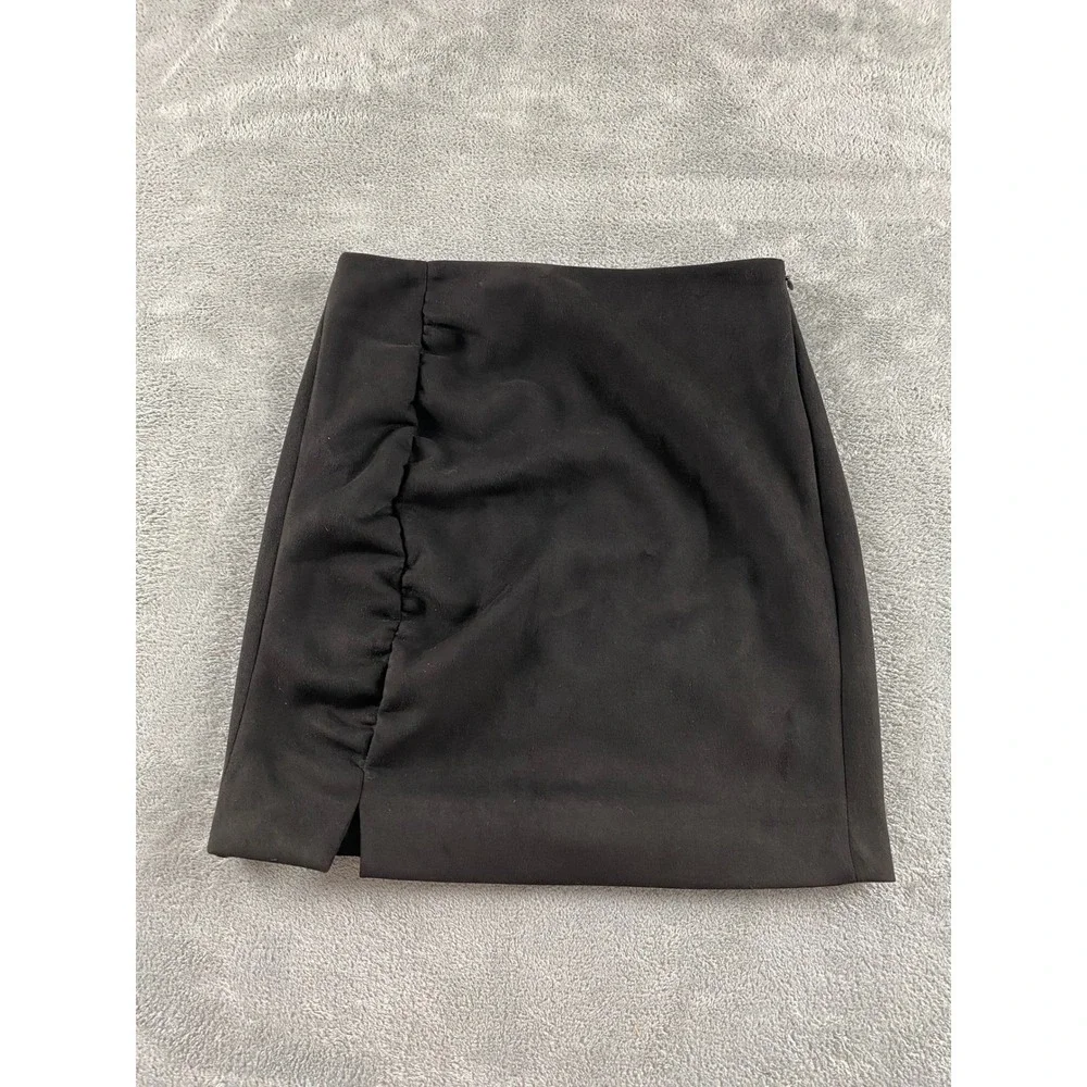 Free People Black Faux Suede Ruched Mini Skirt‎ Side Slit Size 2 OB1003429